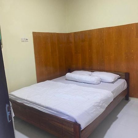 Raja Ampat Family Guest House Saonek Bagian luar foto